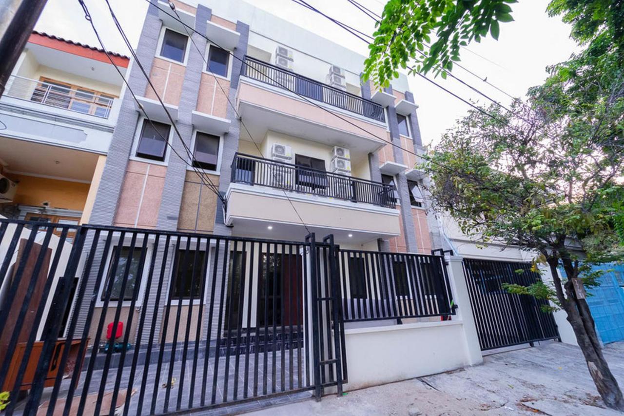 Koolkost Near Universitas Tarumanegara 雅加达 外观 照片